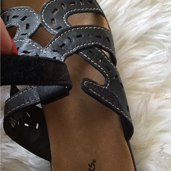 Clarks - Like new leather sandals - Picture 5 of 6